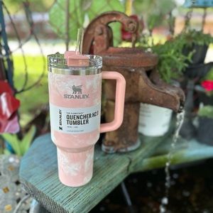 NWT Peach Tie Dye 40oz Stanley Tumbler